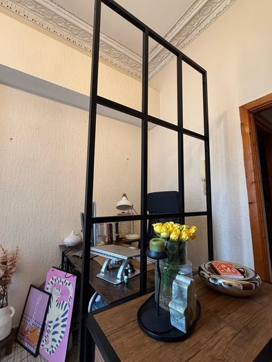 room divider