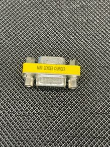 VGA Gender Changer Adapter
