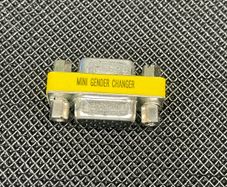 VGA Gender Changer Adapter