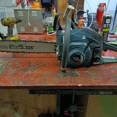 chainsaw
