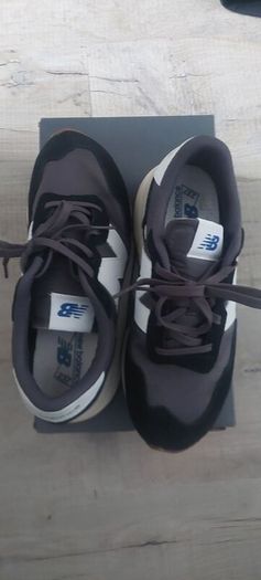 New balance trainers size 5