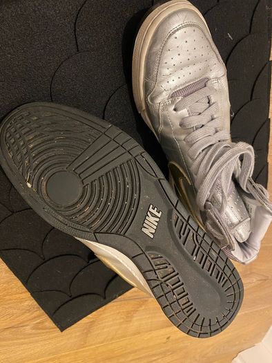 Nike Air Royalty High Silver