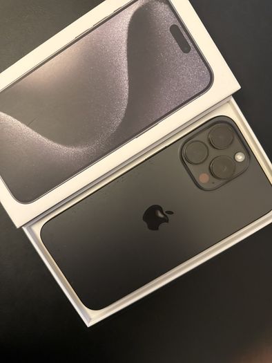 iPhone 15 pro Max, Black Titanium, 256GB, Unlocked