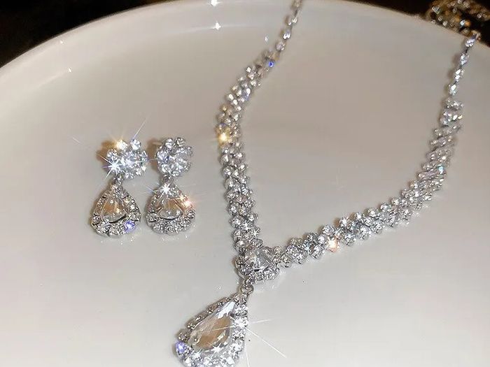 Necklace set