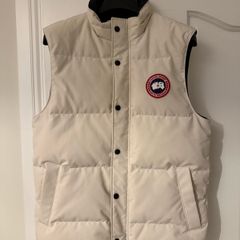 Men's cream canada goose size medium