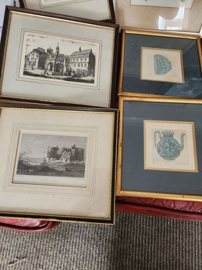 14 pictures with frames