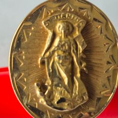 18k Gold Ring With St.Martha Image