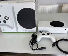 Xbox Series S (Boxed) With Original Controller 512GB