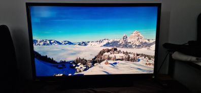 Toshiba 40L1333DB L1 Series - 40" LED-backlit LCD TV