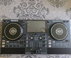 numark mixtream pro +