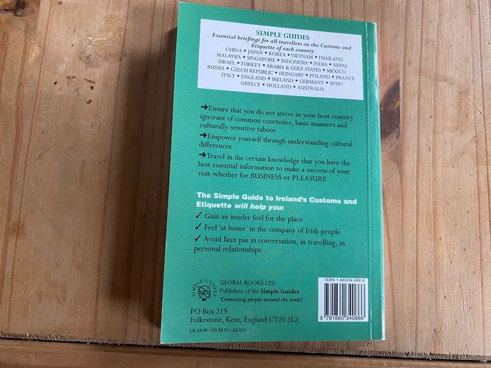 Simple Guide to Ireland Customs and Etiquette by Aidan McNamara Book