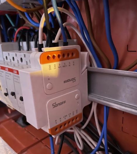 Sonoff Mini R4 DIN rail mount