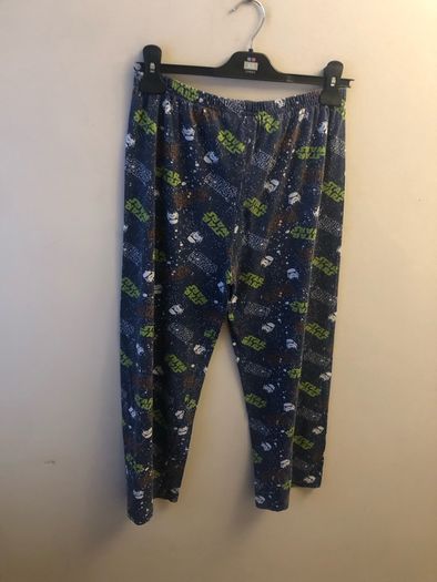 Star Wars pyjama bottoms (approx age 11-12)