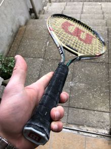 Wilson Rak Attak Titanium 3 7/8 Pete Sampras   Junio