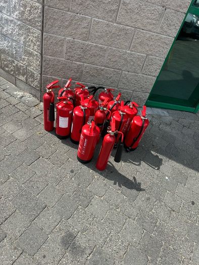 Fire extinguisher