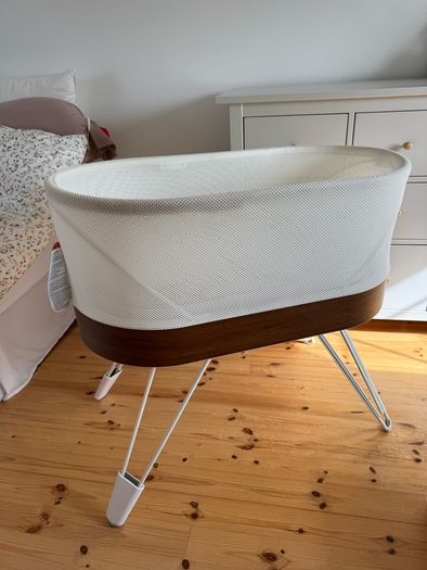 Snoo bassinet