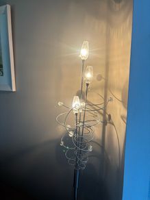 Floor lamp