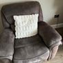 3 seater sofa + 2 chairs Image 5