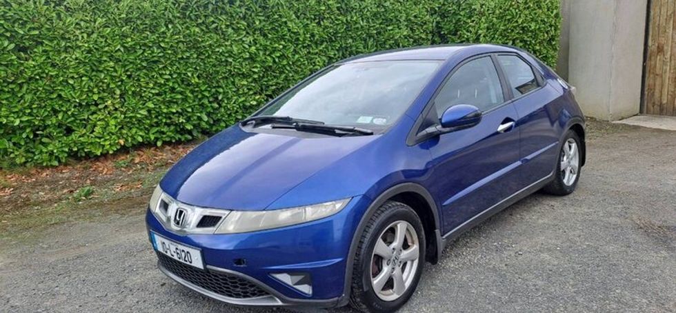 Honda civic car.