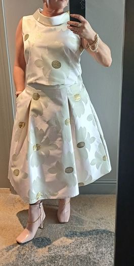 Daisy May Vintage 2 Piece With Fascinator and Bag