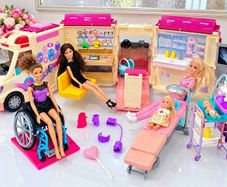 Barbie Medical Ambulance  Hospital Playset  Large Bundle