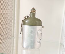 Vintage 1950s Swiss Army Military Issued Canteen set Collectable Militaria