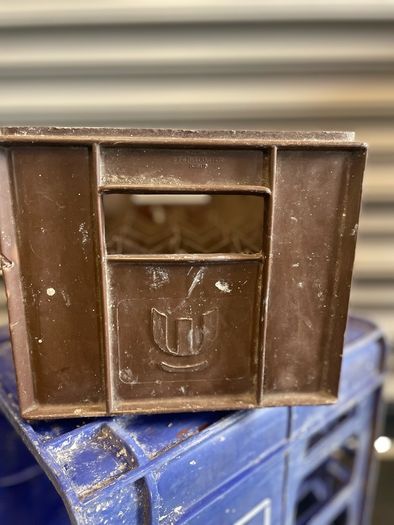 Vintage bottle Tullamore DEW mini crate