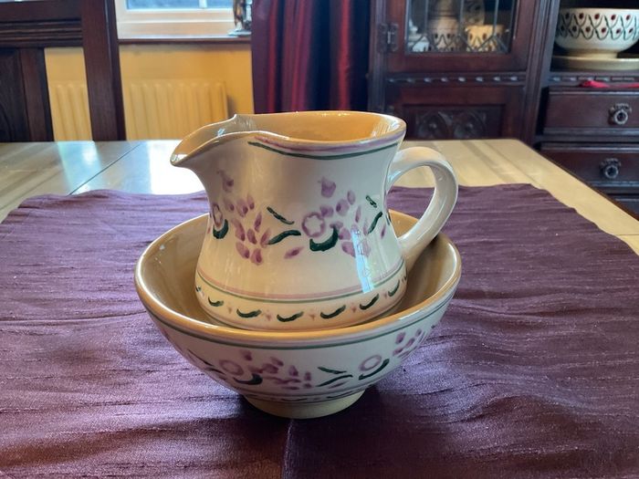 Nicholas Mosse Lavender limited edition from USA.  New Tea set.  . A tea pot , large mug , creamer and sugar bowl