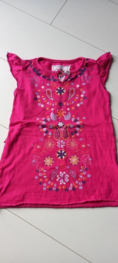 Girls T-shirts