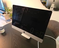 Apple iMac 27" 5K Retina 2020 68GB RAM / 3.1GHz 6-Core i5 / Radeon Pro 5300