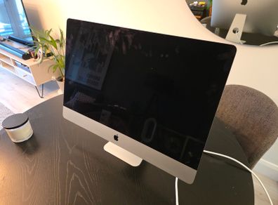 Apple iMac 27" 5K Retina 2020 68GB RAM / 3.1GHz 6-Core i5 / Radeon Pro 5300