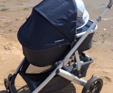 UPPAbaby Vista Navy Bassinet and Stroller Bundle 2015 - 2019 model.