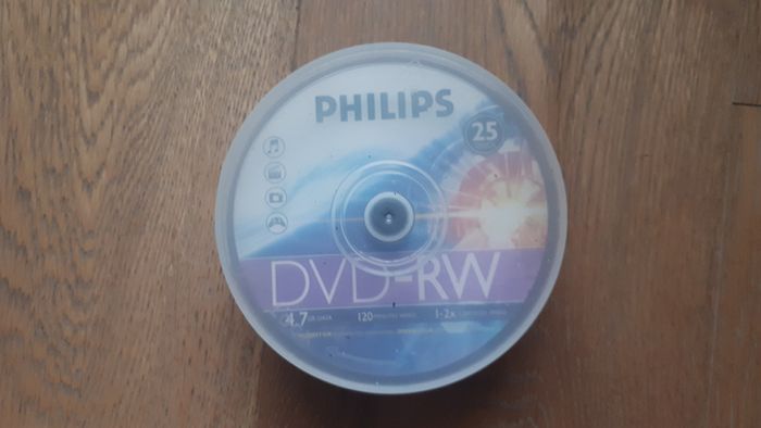 DVD and CD blank disks /paper sleeves
