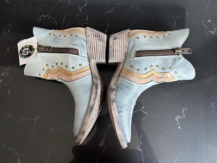 Ladies Cowboy boots