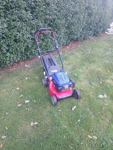 Self Drive Lawnmower