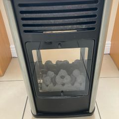 Gas heater and cylinder