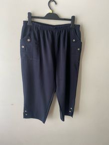 3/4 length trousers (approx size 2XL)