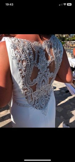 wedding dress