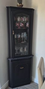 corner cabinet