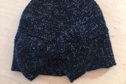 Girls black bow sparkle hat age 2-4 years