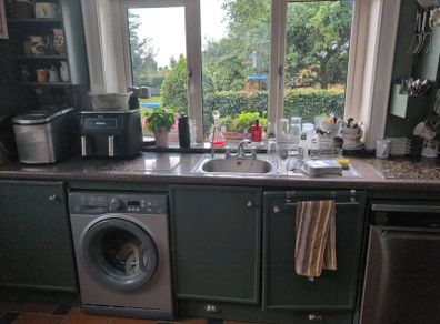 Kitchen cabinets
