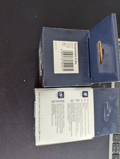 GROHE Essentials Cube Robe Hook x2- 40Euro for this set