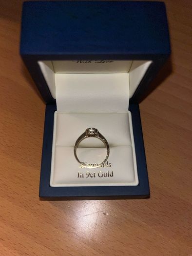 Diamond and Gold engagement ring