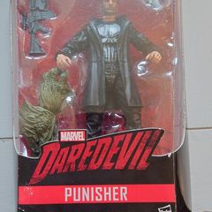 Marvel Legends Netflix Punisher Man Thing BAF