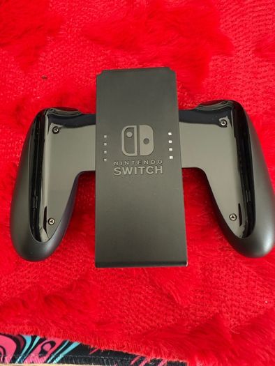 Nintendo Switch OLED Mint Condition Full Bundle (Like New)