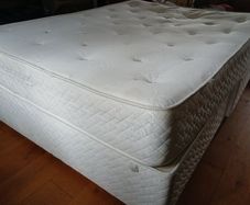 King size divan bed base and mattress