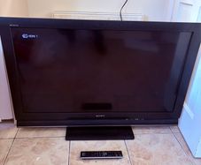 Sony Bravia 40 inch television