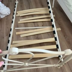 single wrought iron bed
