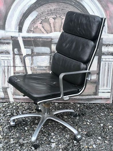 Licensed ICF Milan Eames Soft Pad Executive Office Chair