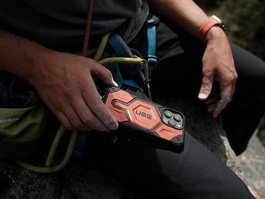 UAG iPhone 15 Pro Case "Essential Armor"  Magnetic/ Magsafe (25FT Drop Tested)